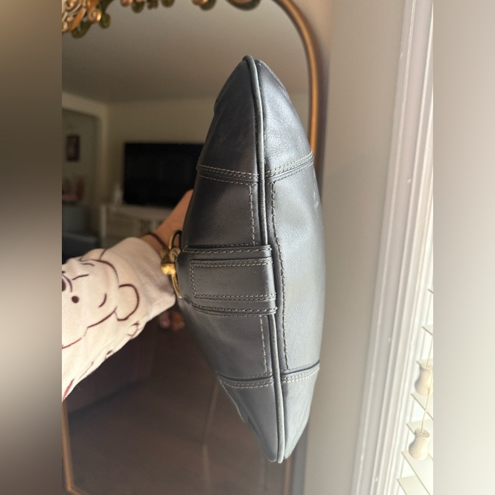 Coach Hamilton Black Leather Brass Hardware Shoulder Bag - Picture 6 of 10